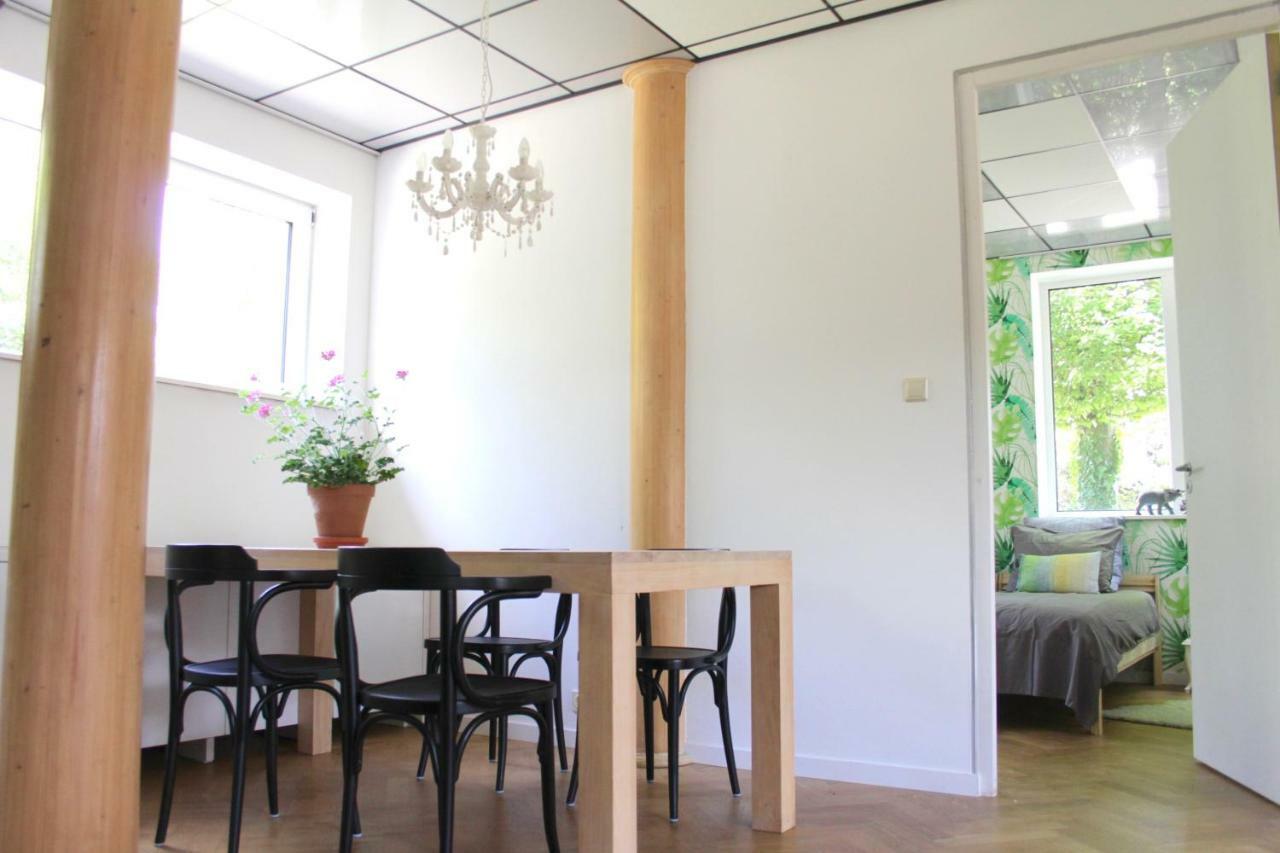 De Oude Kleuterschool Villa Zoelen Екстериор снимка